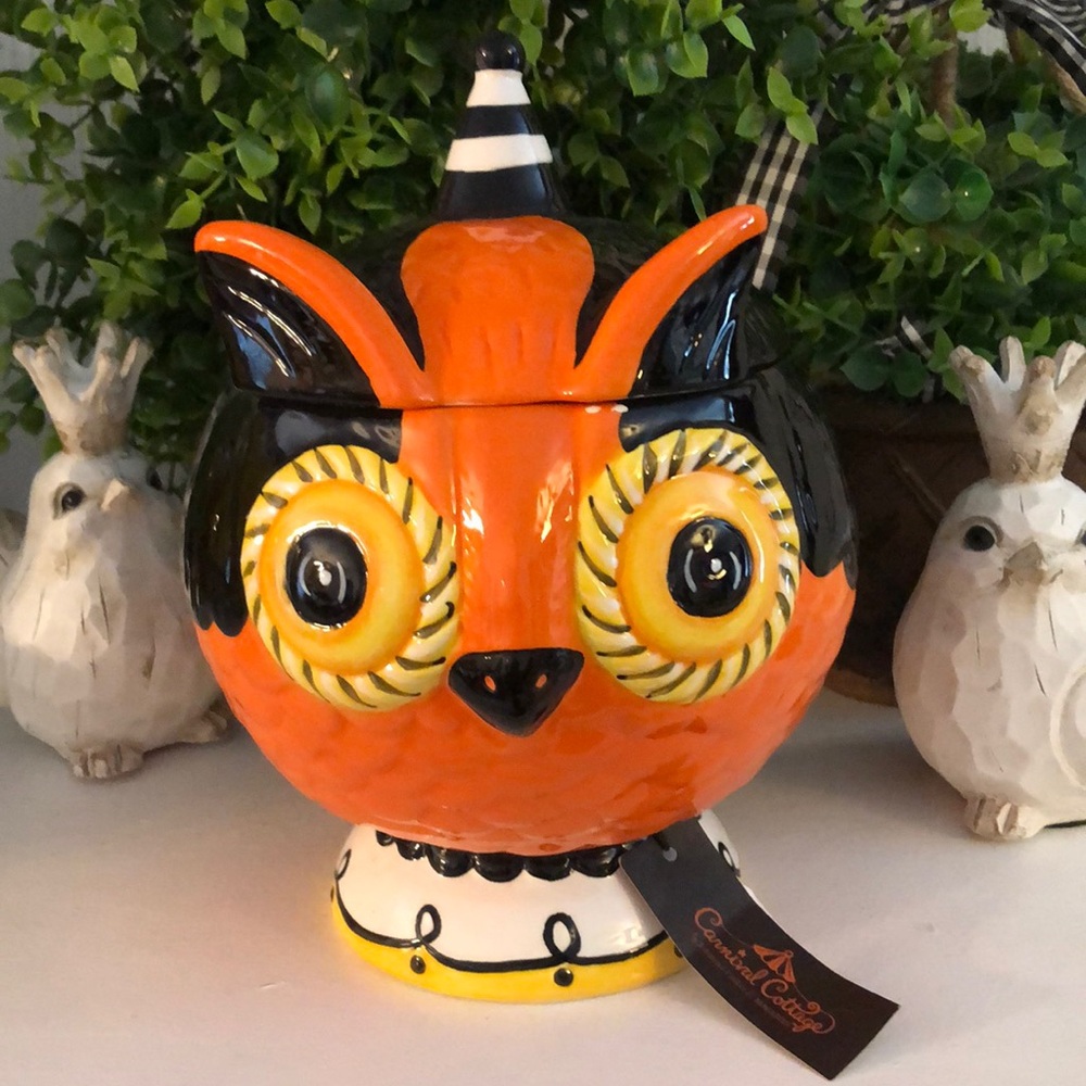 CARNIVAL COTTAGE HALLOWEEN OWL COOKIE JAR NWT